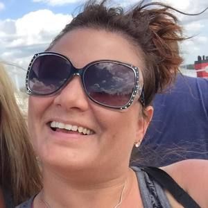 Meet your Posher, Christina